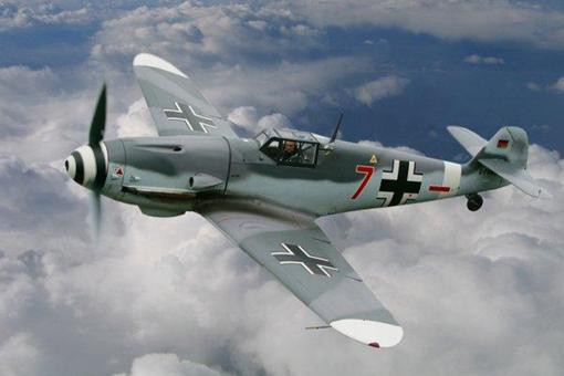 谁被评为了二战历史上最厉害的战斗机-