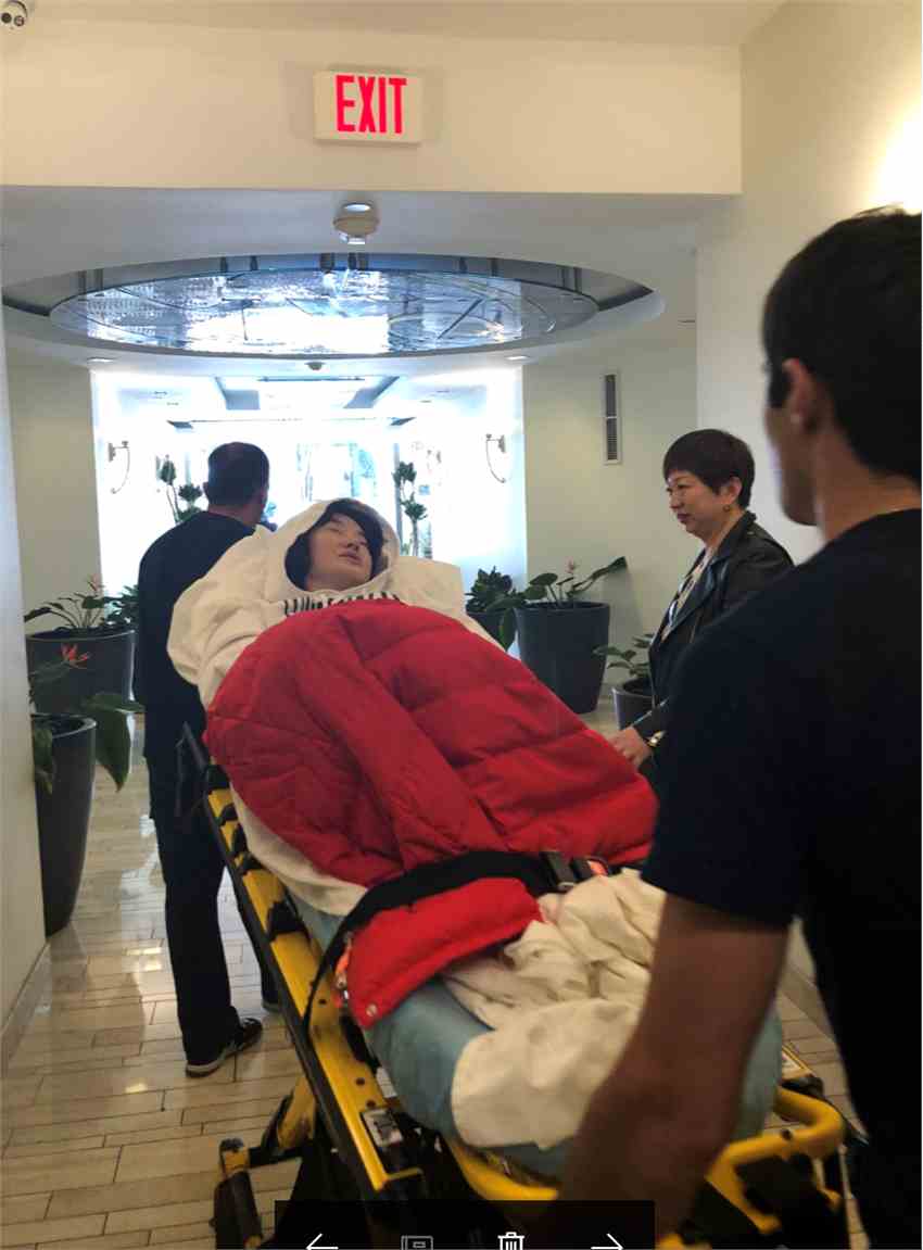 疑陈红患病被紧急送往医院 前夫曾因出轨女星被拘