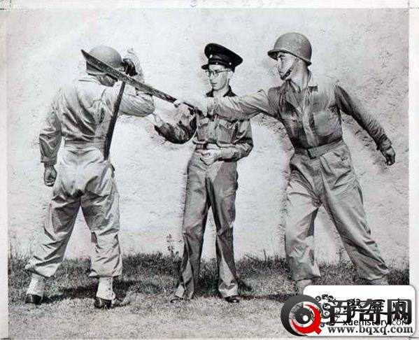 美军也曾学习中国建立大刀队，我们一起来看看。