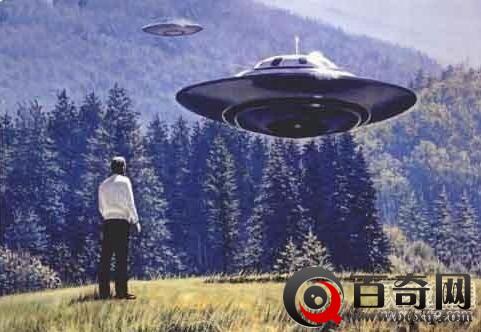 日本惊现UFO编队 惊叹外星人出门也会组团