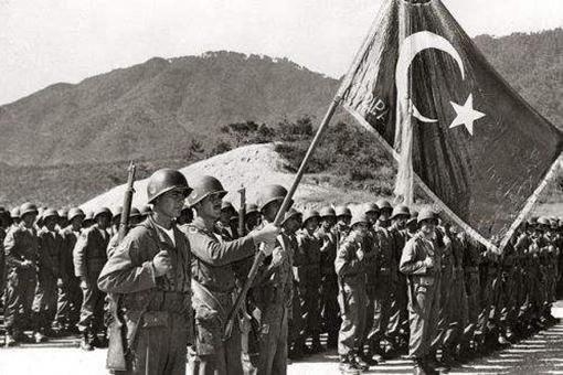 土耳其与俄国世仇,二战后苏联为何没能征服土耳其-