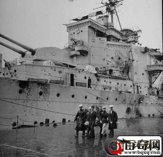 罕见老照片：渡江战役前英国舰队驶入长江，解放军予以痛击
