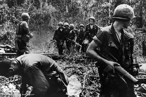越南战争期间,为何美国不使用烧山战术-