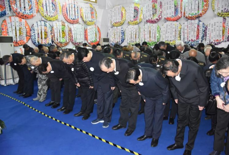 永定籍开国将军熊兆仁遗体告别仪式在福州举行