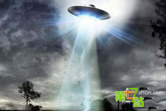 UFO未解的谜团：为什么经常光临海洋？