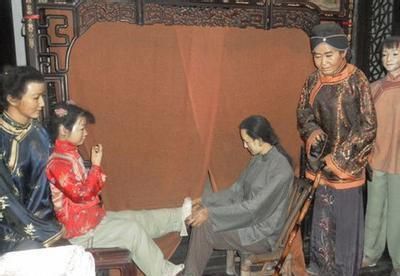 古代中国的女子为什么要裹脚？这里告诉你答案