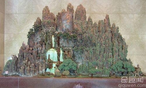 世界上最大的陶塑作品（室内-）：再现祖国锦绣山河