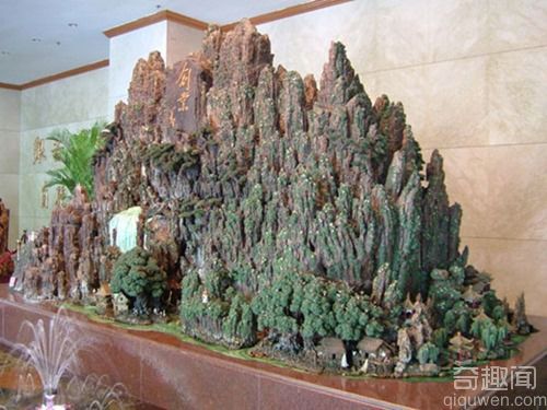 世界上最大的陶塑作品（室内-）：再现祖国锦绣山河