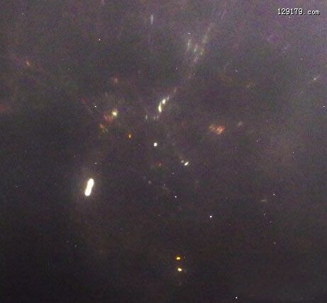 海南市民拍摄到真实的雪茄型UFO照片 像一团星云