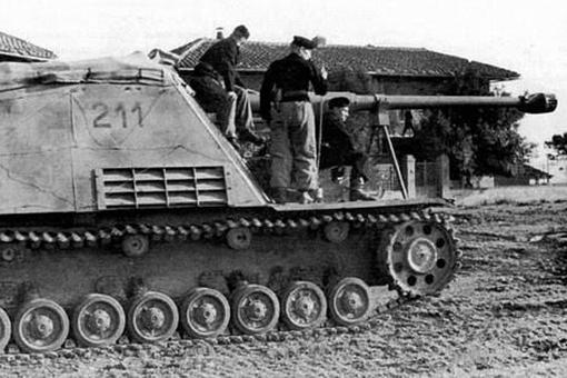 二战德国最强歼击车是哪一辆-缔造了怎样的辉煌战功-