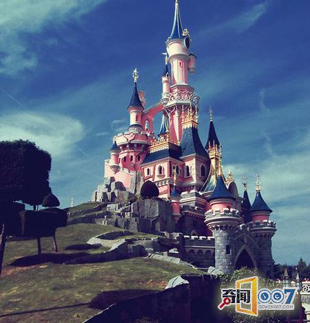 如此梦幻卡通城堡 给你惊吓还是惊喜？