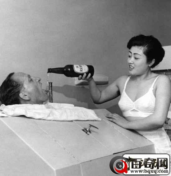 二战期间罕见日本艺妓服侍西方军人真实全过程