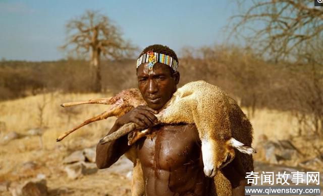 非洲最后一个原始部落，他们还是原始的生育繁衍的方式