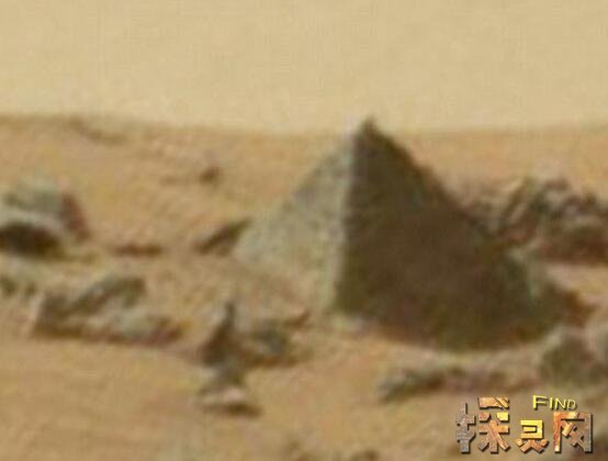 火星上的金字塔之谜，可能是外星人建造/照片清晰可见