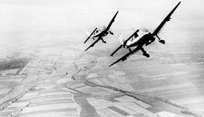 二战期间，德国对英格兰的空袭老照片