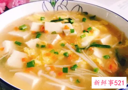 金针菇豆腐汤家常做法