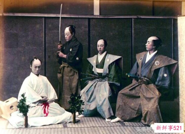 日本切腹自尽的由来「历史上最变态的自杀方式源自日本女人切腹还要绑起双腿」