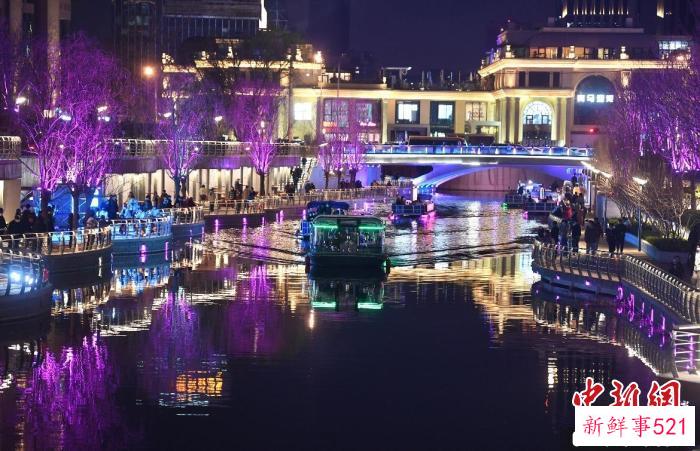 北京亮马河今年首航 以河道复兴带动城市更新