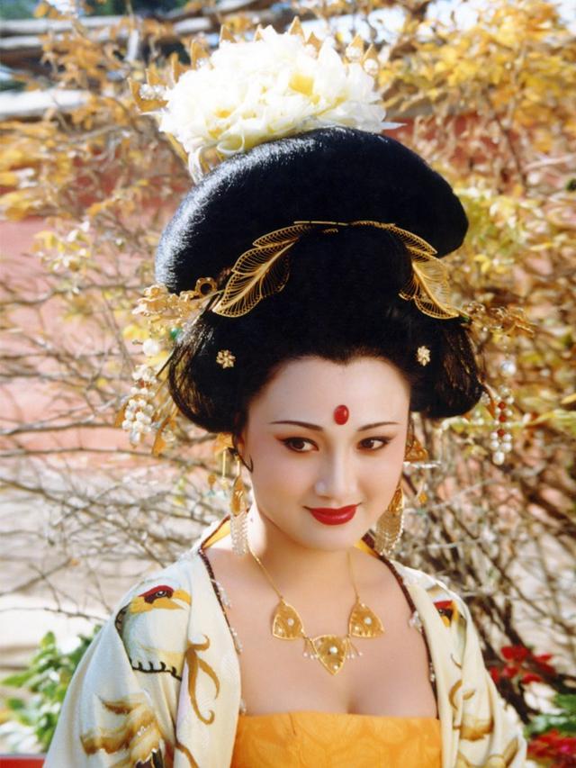 中国古代四大美女：西施、王昭君、貂蝉、杨玉环扮演者，谁最美！