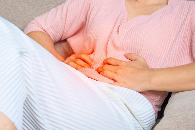 为何会发生阴道痉挛？对女性身体影响大不大？需不需要治疗？