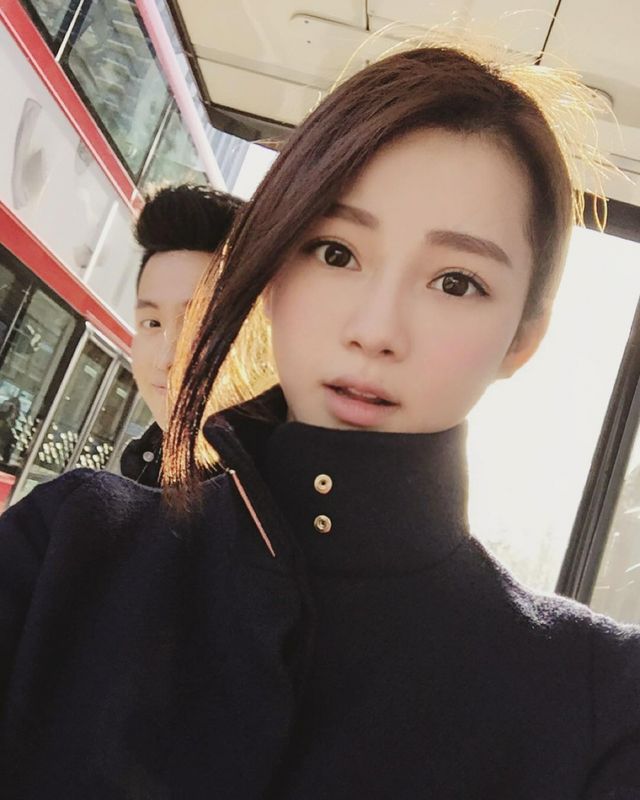 小清新医学院正妹_Jenn_超清纯脸蛋怎么可以这么正啊