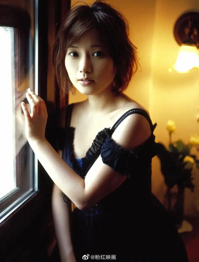日本「究极童颜」女星-安倍夏美，出水芙蓉，如花似玉美女图写真